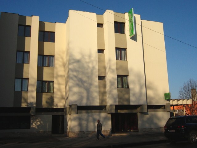 Cazare Moneasa - HOTEL CENTRAL INEU - Ineu